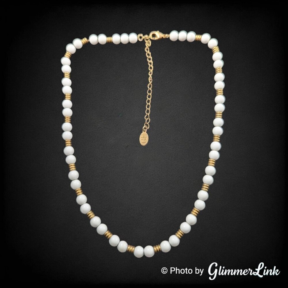 Liz Claiborne Crazy Horse Lucite Bead Gold Tone Choker Necklace